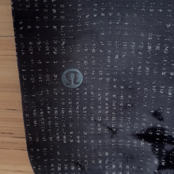 Lululemon Metal Vent Tech short sleeve crewneck top sz L Live in Practice gray - Picture 5 of 6